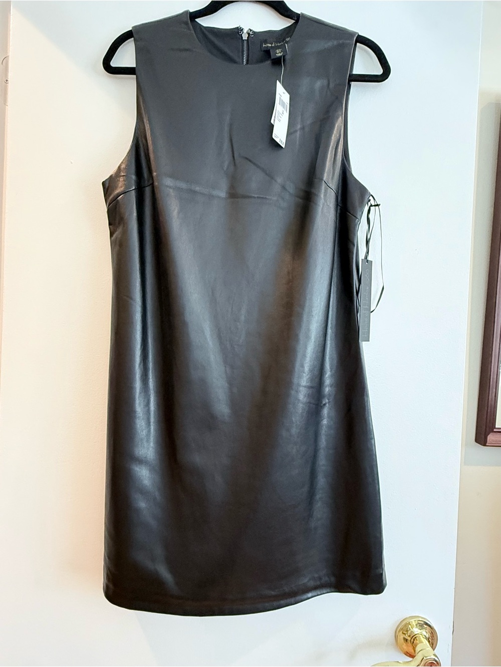 House of Harlow Sleeveless Faux Leather Shift Dress - Black size Large